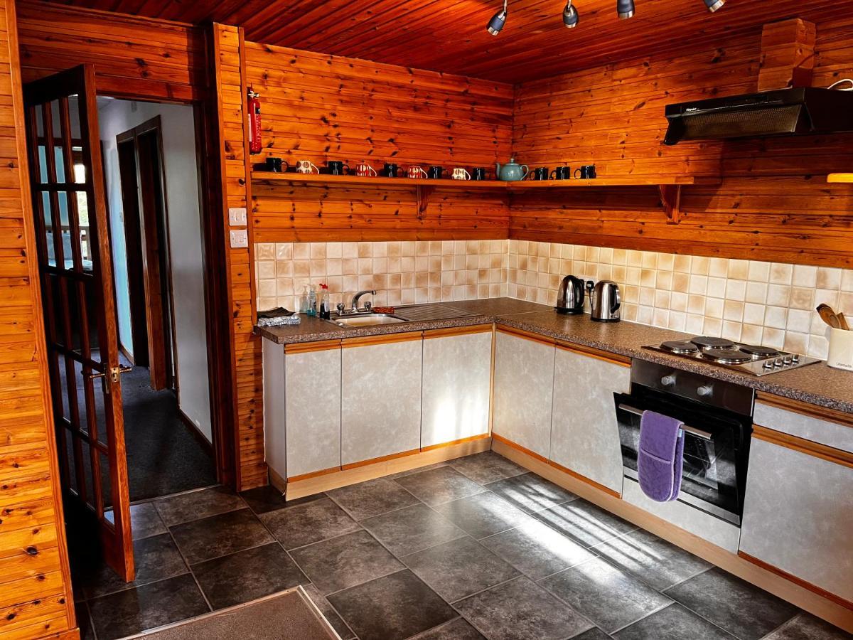 Snowgoose Apartments & Bunkhouse Fort William Luaran gambar